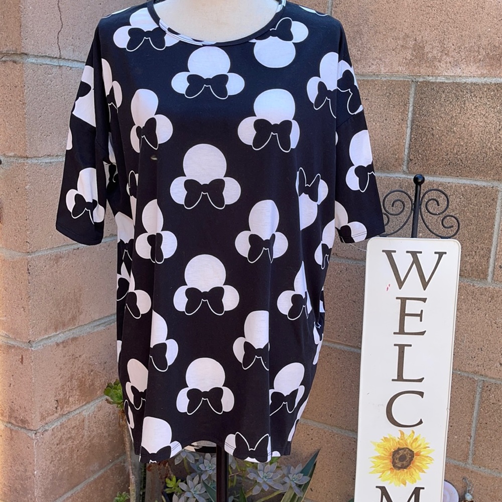 Lularoe Disney Minnie Mouse Shirt Sz M